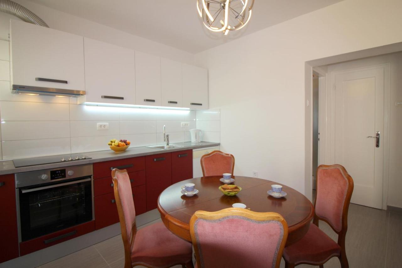 פורץ Apartment Agata In City Center מראה חיצוני תמונה