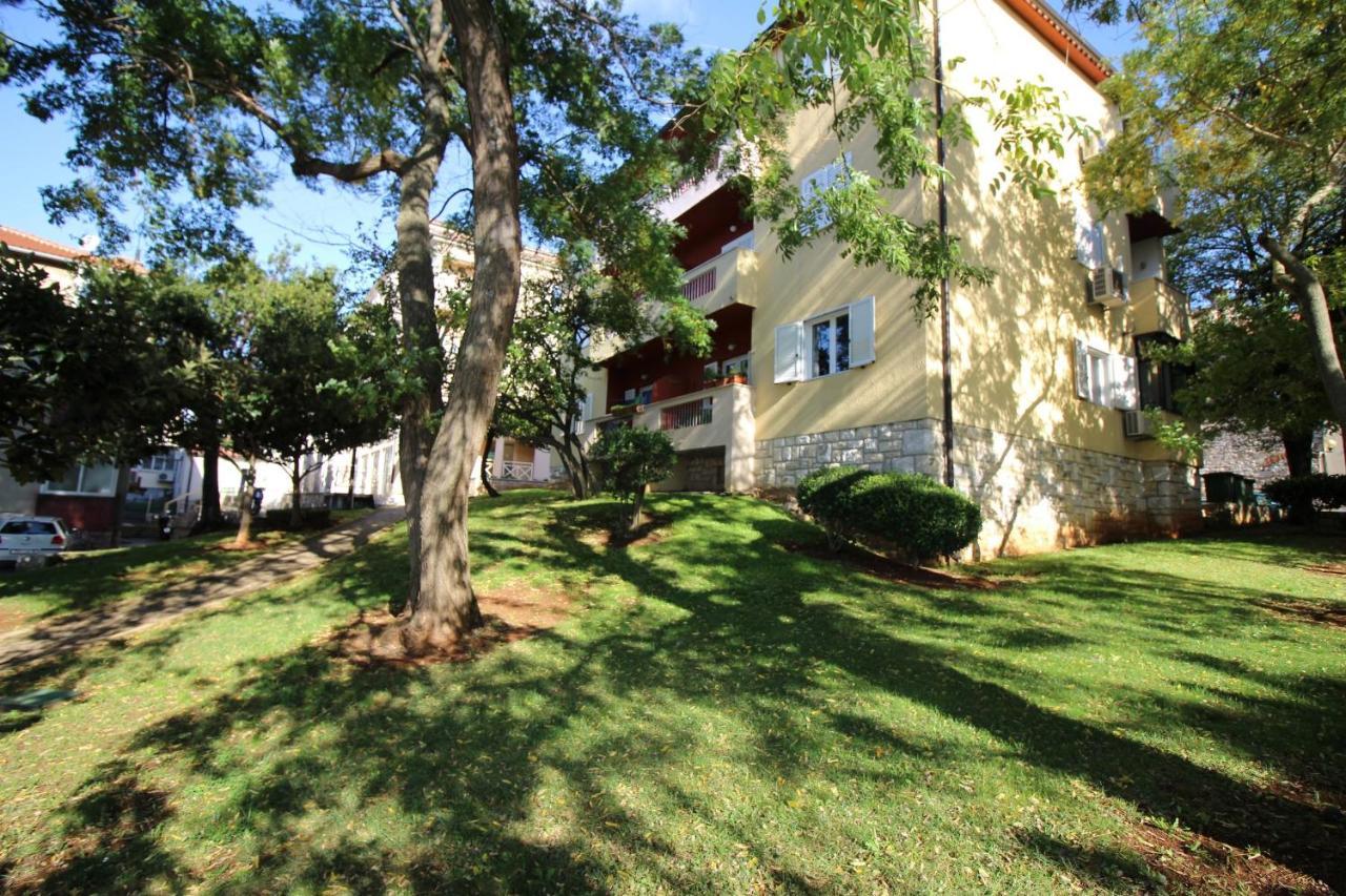 פורץ Apartment Agata In City Center מראה חיצוני תמונה