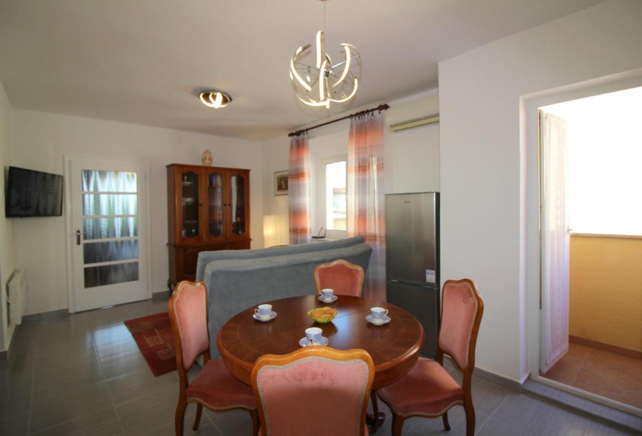 פורץ Apartment Agata In City Center מראה חיצוני תמונה